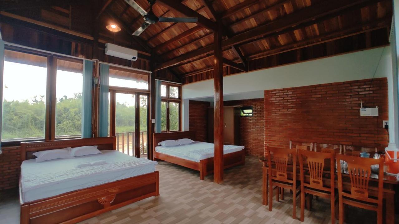 Homestay Dat Viet Cát Tiên Eksteriør billede